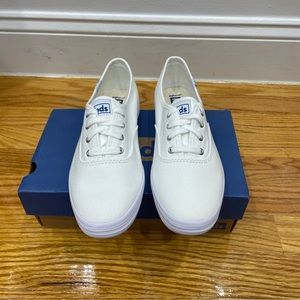 NIB White Keds Champion